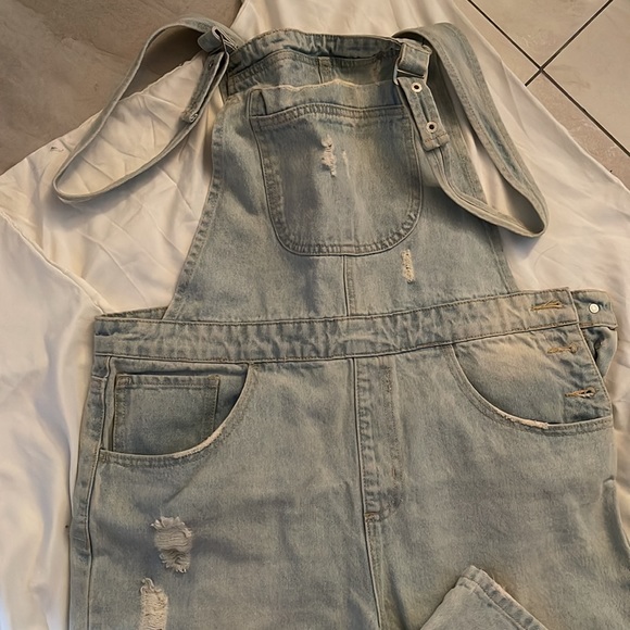 Jean Overalls - Picture 2 of 3